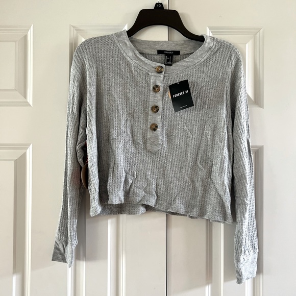 Forever 21 Sweaters - Forever 21 Women’s Grey Button Up Sweater Size Small